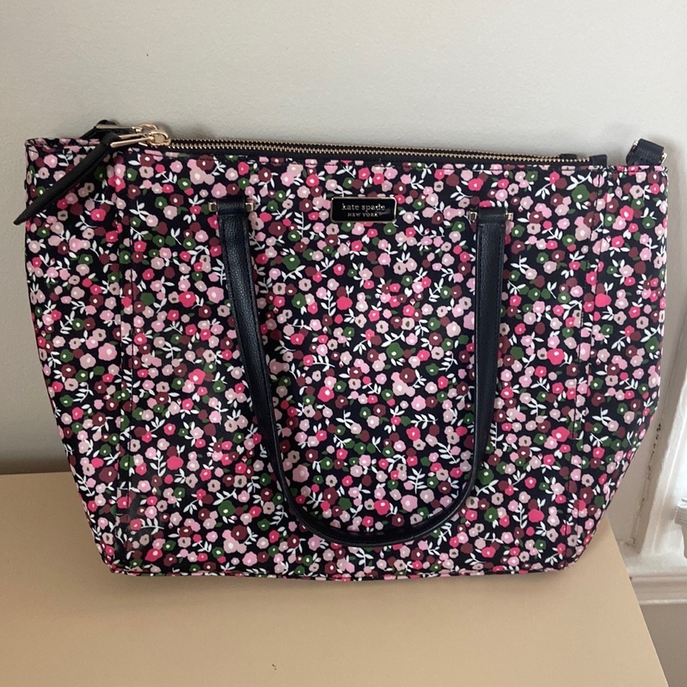 kate spade floral Spring Tote - Barely Used, Perfect Condition